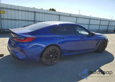 2023 BMW M8 z USA, uszkodzony, nr VIN WBSGV0C08PCM43252